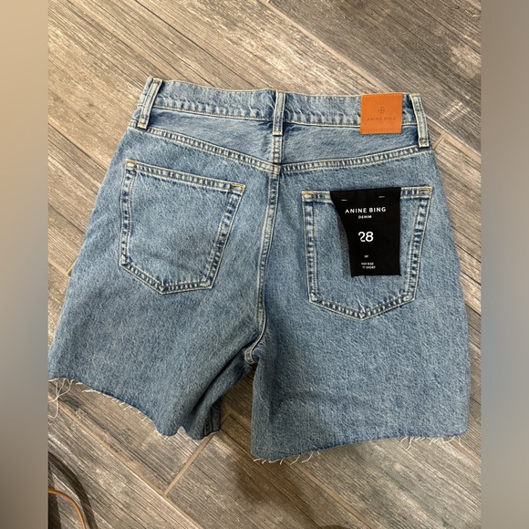 Annie bing denim shorts - new with tags - size 28 - high rise - Picture 2 of 3